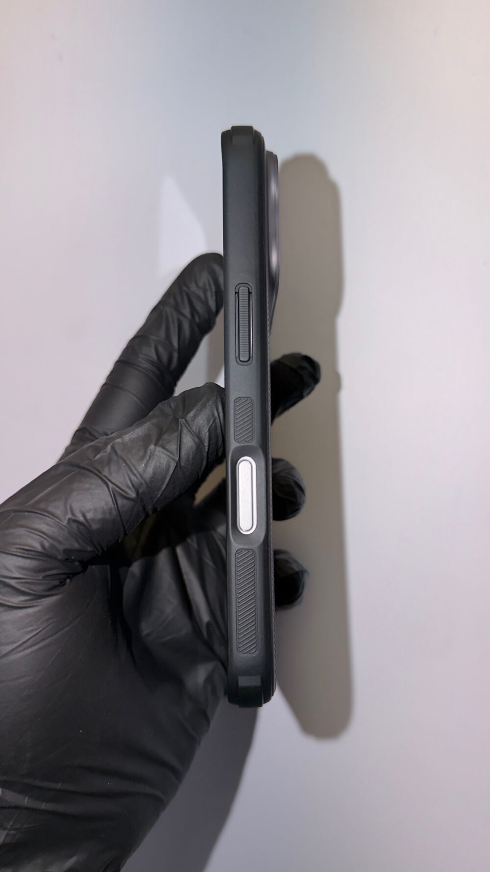 Nillkin Super Frosted Pro (S.No. NSFP-17P1) - Image 2